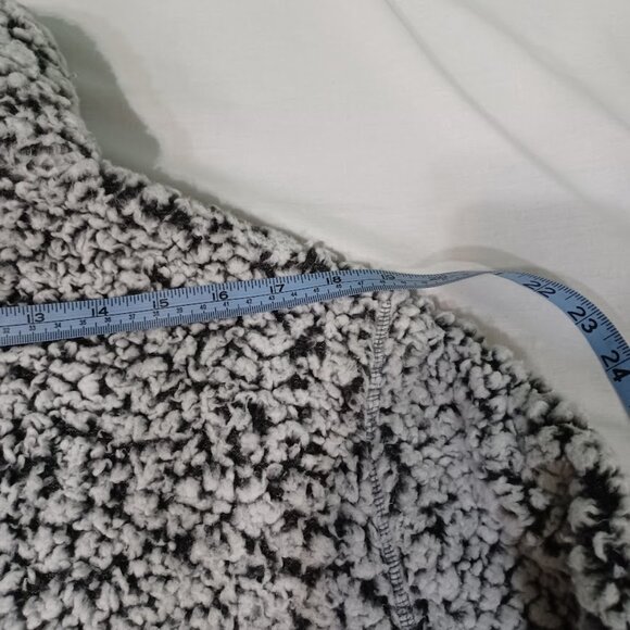 Express Sherpa Jacket Womens White Black XS/TP Fleece Full Zip Mock Neck - Picture 8 of 10